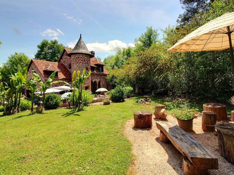 Collonges La Rouge (19) : Moulin historique du 17° avec gîte indépendant - Rentabilité & charme en Corrèze ! EXCLUSIVITE — photo 1