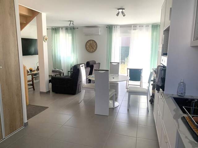 VIAGER OCCUPÉ - Maison T3 récente de 72 m² avec garage et extérieur — photo du bien