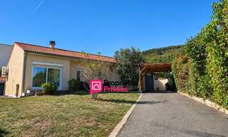 Maison 6 Pièces 123 m² à vendre à Châteaugay (63119)