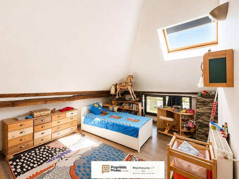 Maison, Gilly Sur Isère 15 pièces  353 m2 + dépendance de 200 m² — photo 1