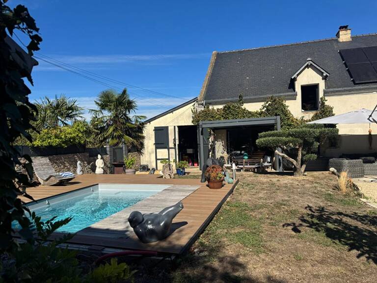 Golfe du Morbihan - Sarzeau  (56370) - Longère de caractère - 190 m2 habitables, avec 80 m2 de grenier aménageable - Piscine - Dépendances - Terrain - 1 ha : un véritable écrin de sérénité — photo 1
