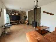 Maison dans une impasse, 90 m² habitables + 90 m² supplémentaires avec chambre et salle d'eau,  grand garage et jardin de 779 m² — photo 4
