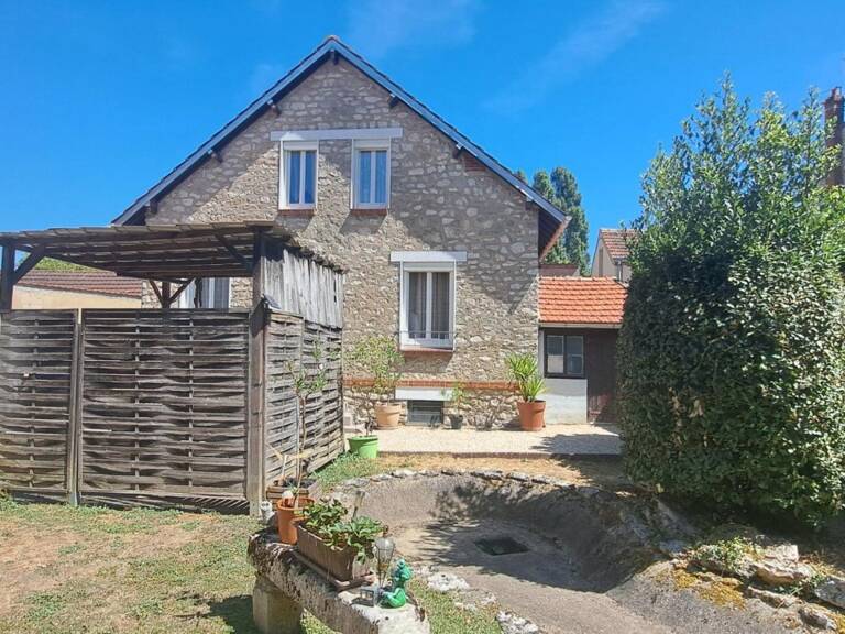 Meulière 4 pièces avec jardin, vue dégagée sur le canal. — photo 1