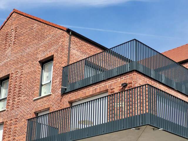 Halluin Appartement récent avec 2 chambres et terrasse — photo du bien