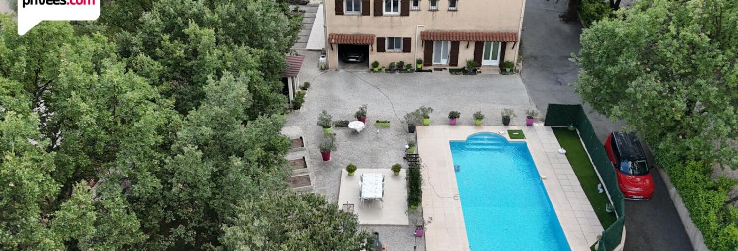 Maison 5 Pièces 162 m² à vendre à Saint-Cézaire-sur-Siagne (06530)