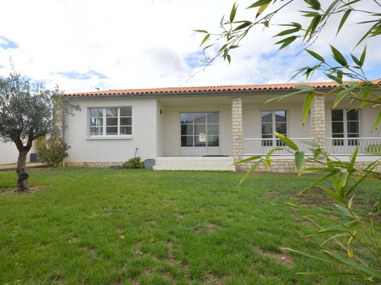 Maison Sainte Soulle 7 pièce(s) 140 m2 — photo 1