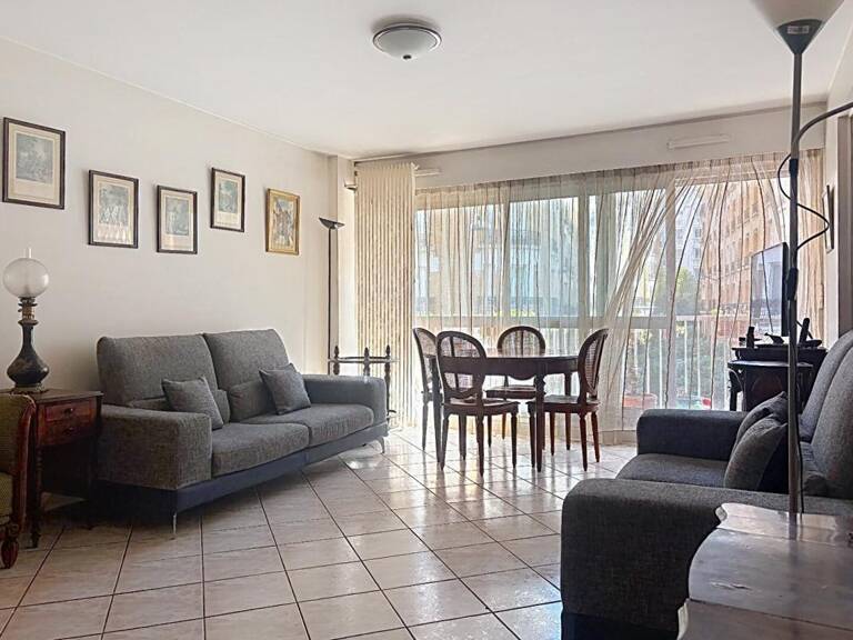 PARIS 20e - SAINT-FARGEAU - 3 PIÈCES TRAVERSANT EST/OUEST - 75,84 m² - 3 BALCONS - JARDIN INTÉRIEUR — photo 1