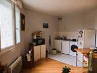 Appartement Lons Le Saunier 2 pièce(s) ascenseur balcon — photo 2