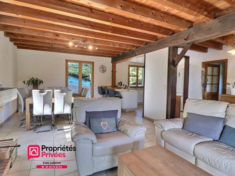 Maison 7 pièces-174 m2 — photo 1