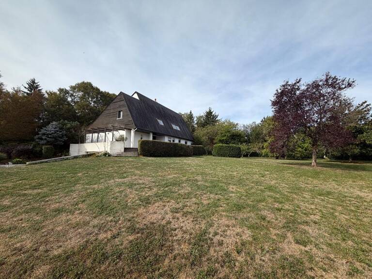 Maison d'architecte à l'entrée de Nevers — photo 1