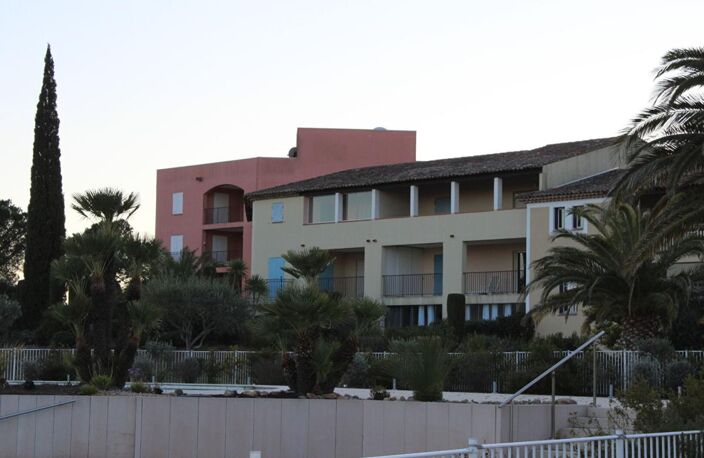 Appartement  Roquebrune sur Argens de 87m² vue Mer — photo 2