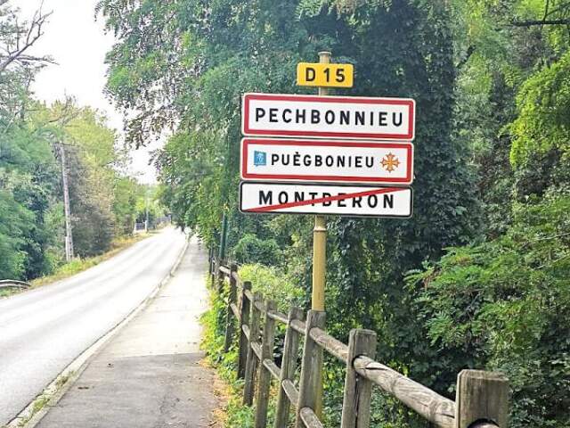 Pechbonnieu - Terrain  1 728 M² - 235 000 — photo du bien