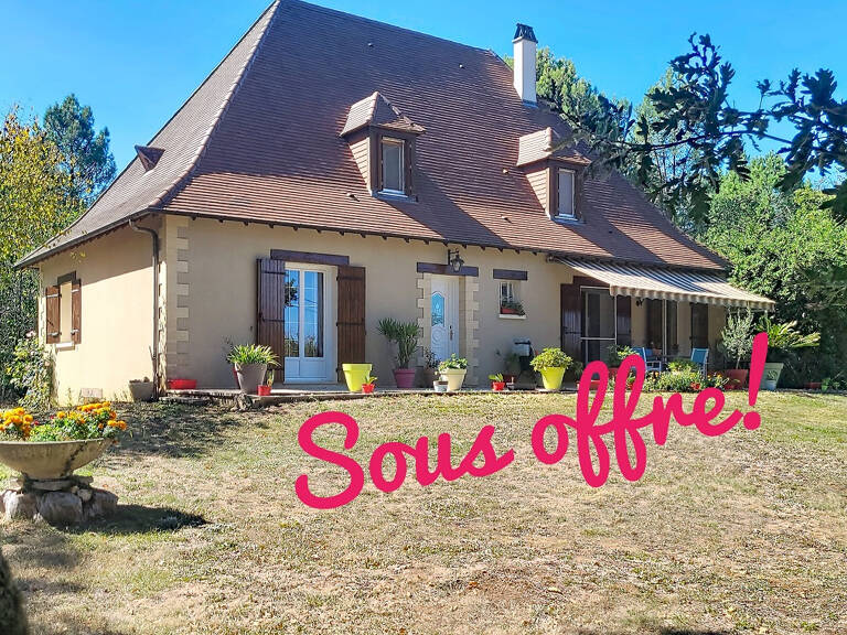 ELEGANTE MAISON TRADITIONNELLE DE QUALITE, sous-sol total, au milieu de son parc arboré. 4 Chambres.  Jardin 2500 m2 — photo 1