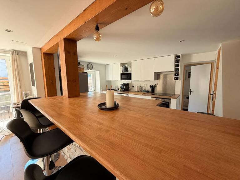 Maison 4 pièces Salles 84 m² - 3 chambres 1 bureau - garage centre-ville — photo 1