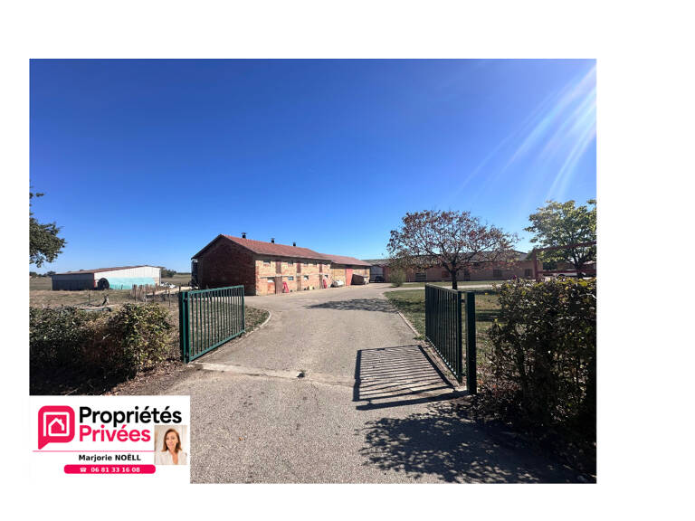 **EXCLUSIVITE** SAINT JEAN SUR REYSSOUZE - FERME DE CARACTÈRE - 8 BÂTIMENTS -  21 000 m² DE TERRAIN - MAISON de 148 m² — photo 1