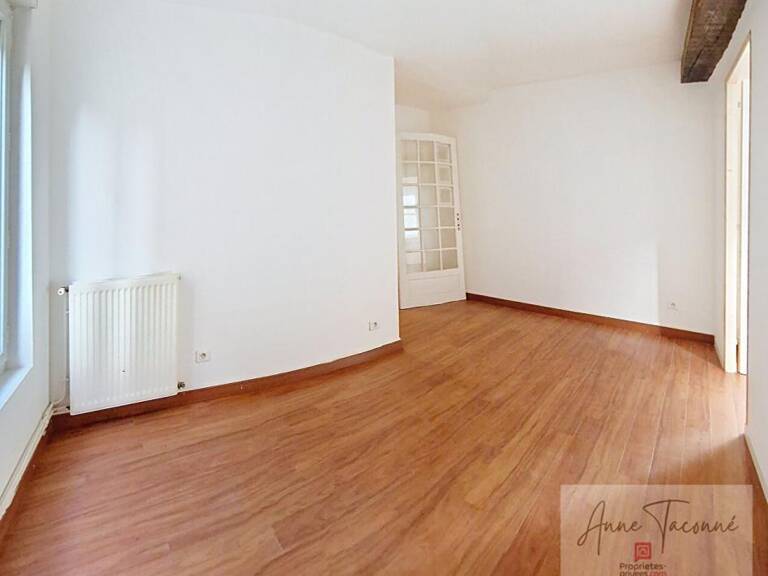 F2 — photo 1