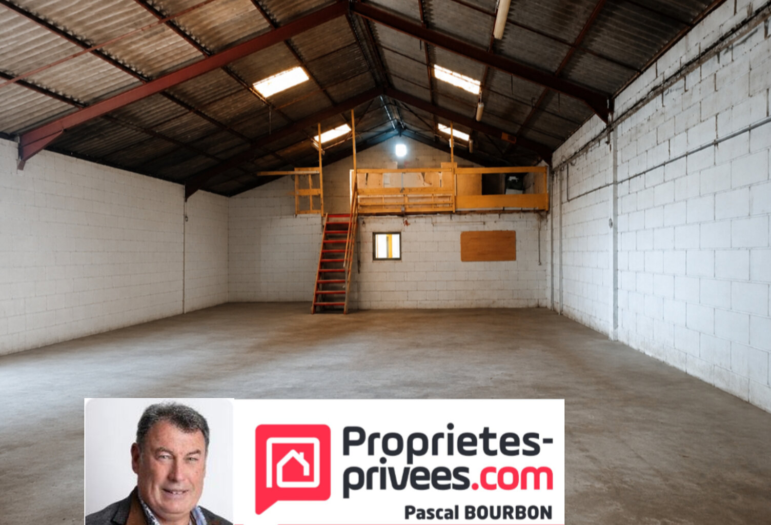 Hangar de 200m² et deux bureaux extérieurs à Limoux sur 1000m² — photo 1