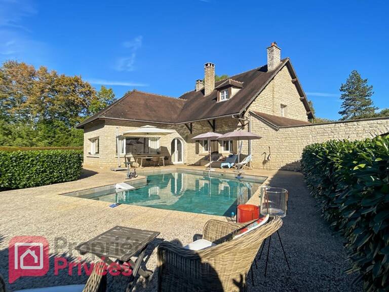 Maison Voutenay Sur Cure 5 pièce(s) 206 m2 — photo 1