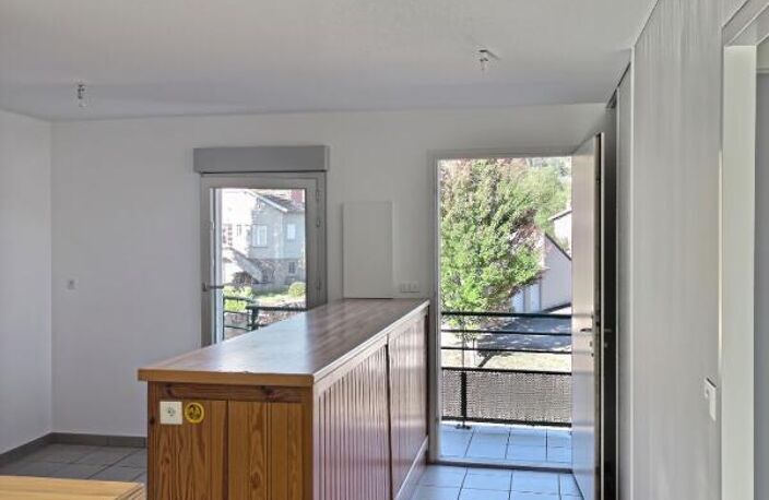 Appartement Beauzac type T4 90 m2 trois chambres, balcon et garage sans ascenseur — photo 2