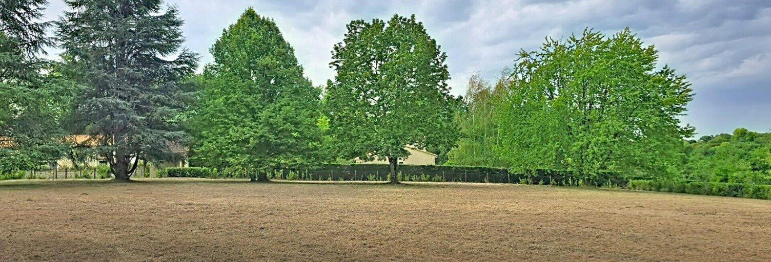 Terrain  5358 m² à vendre à Coulounieix-Chamiers (24660)