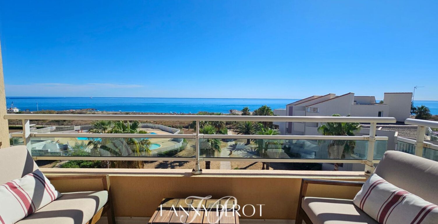 Saint-Cyprien - T3 au dernier étage avec grande terrasse et vue mer incroyable — photo 1
