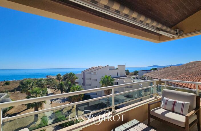 Saint-Cyprien - T3 au dernier étage avec grande terrasse et vue mer incroyable — photo 2