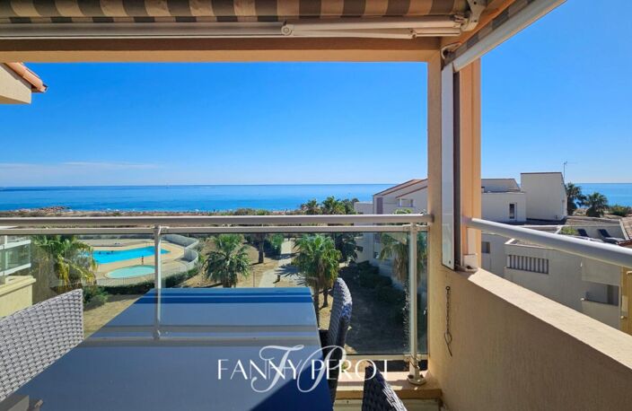 Saint-Cyprien - T3 au dernier étage avec grande terrasse et vue mer incroyable — photo 3