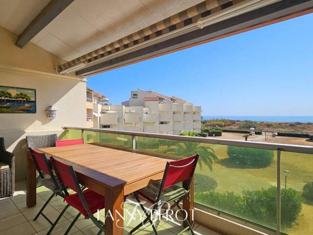 Saint-Cyprien - T3 avec vue mer depuis toutes les pièces et deux terrasses — photo du bien