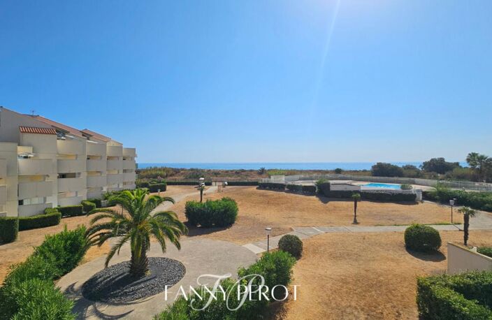 Saint-Cyprien - T3 avec vue mer depuis toutes les pièces et deux terrasses — photo 3