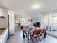 T3 DUPLEX CLIMATISÉ AVEC TERRASSE & 2 STATIONNEMENTS — photo 4