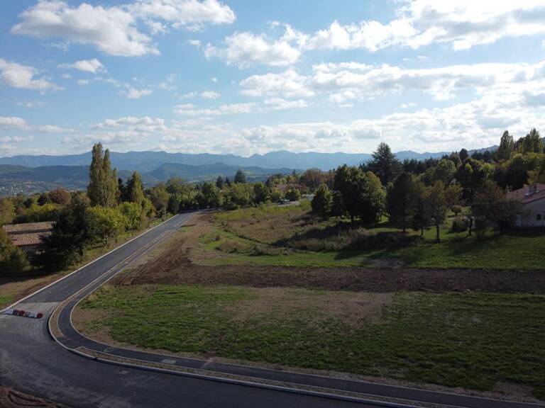 Terrain Gap 562 m2 Lot 3 — photo 1