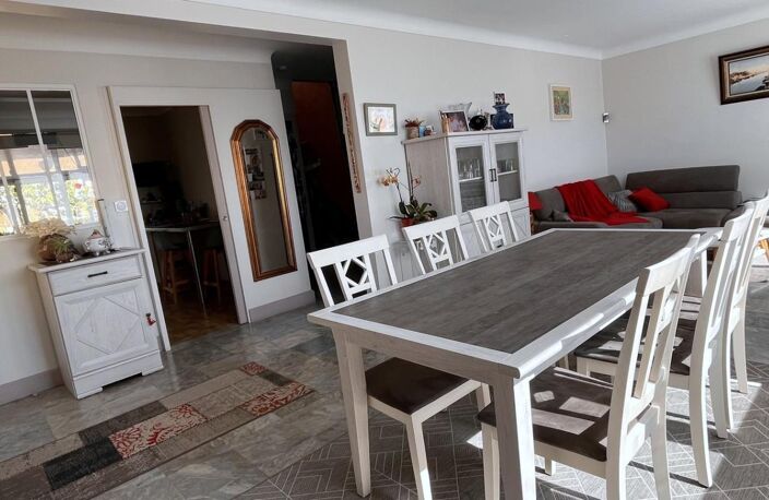 EN EXCLUSIVITÉ - GUÉRANDE CENTRE À PIED - MAISON FAMILIALE avec JARDIN et GARAGE — photo 2