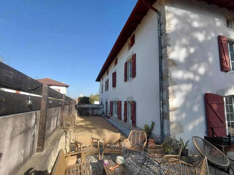 Maison À Vendre — photo 1