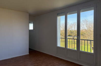 Location Appartement 3  pièces 56 m² La Châtre — photo du bien
