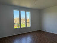 Location Appartement 3  pièces 56 m² La Châtre — photo 2