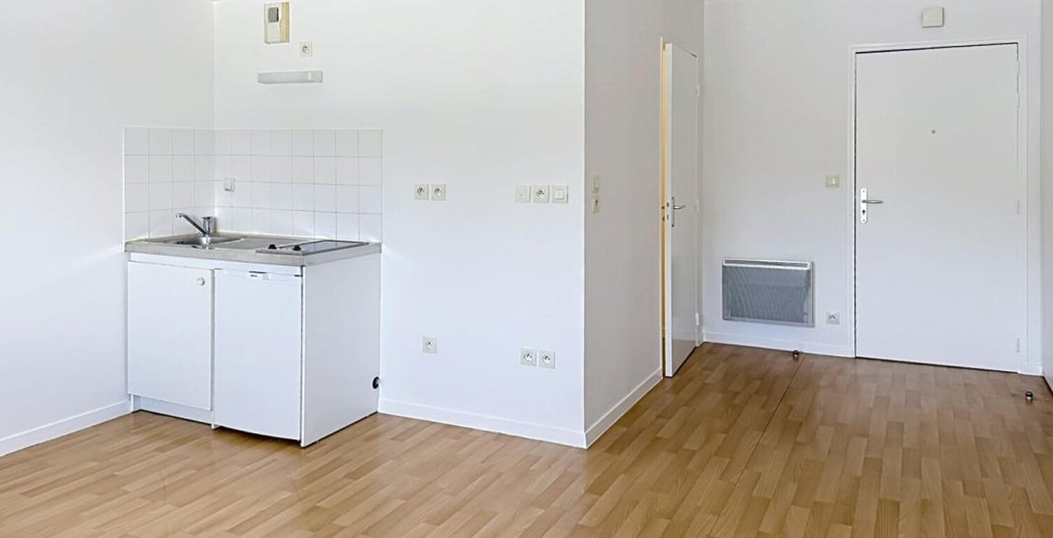T1 32 m² avec parking prox FACULTES — photo 1