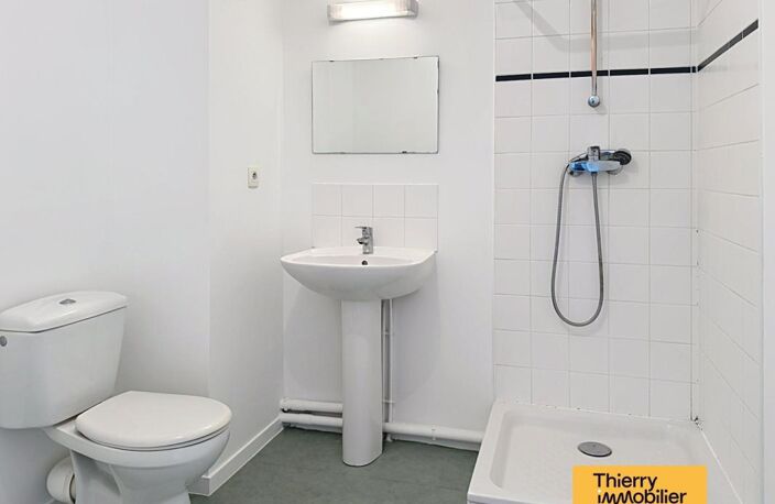 T1 32 m² avec parking prox FACULTES — photo 3