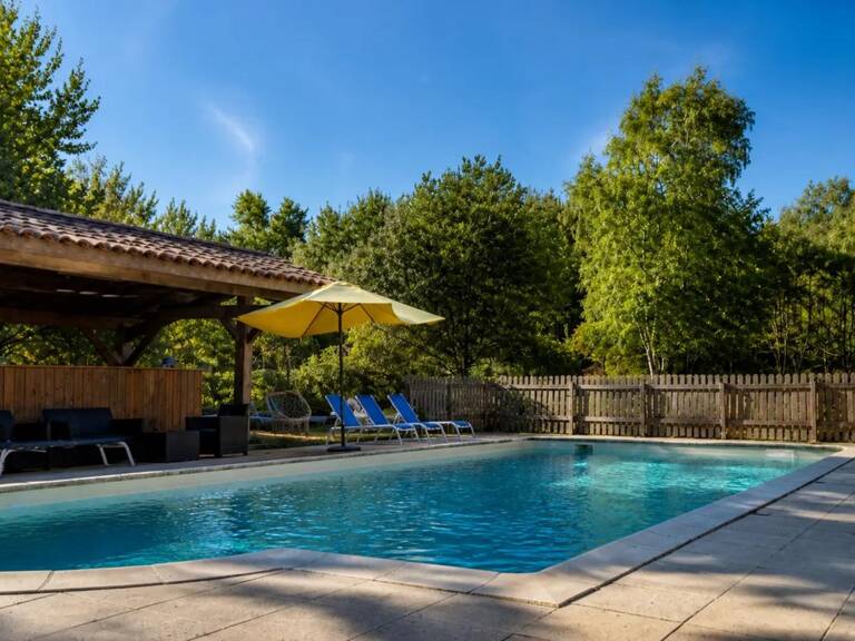 Maison de 9 pièces de 425 m² à La Sauve — photo 1