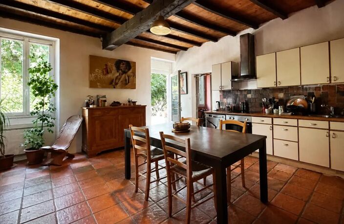 Maison de 9 pièces de 425 m² à La Sauve — photo 5