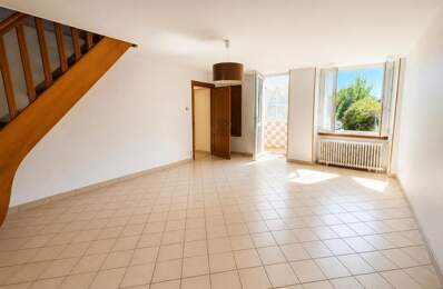 Maison de 4 pièces de 76,5 m² à La Chapelle-Saint-Ursin — photo du bien