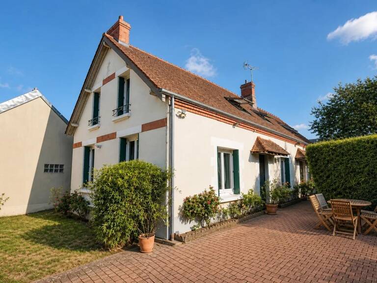 Maison de 7 pièces de 158 m² à Orléans — photo 1