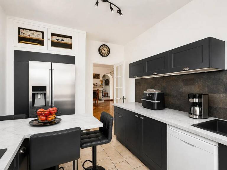 Maison de 7 pièces de 158 m² à Orléans — photo 1