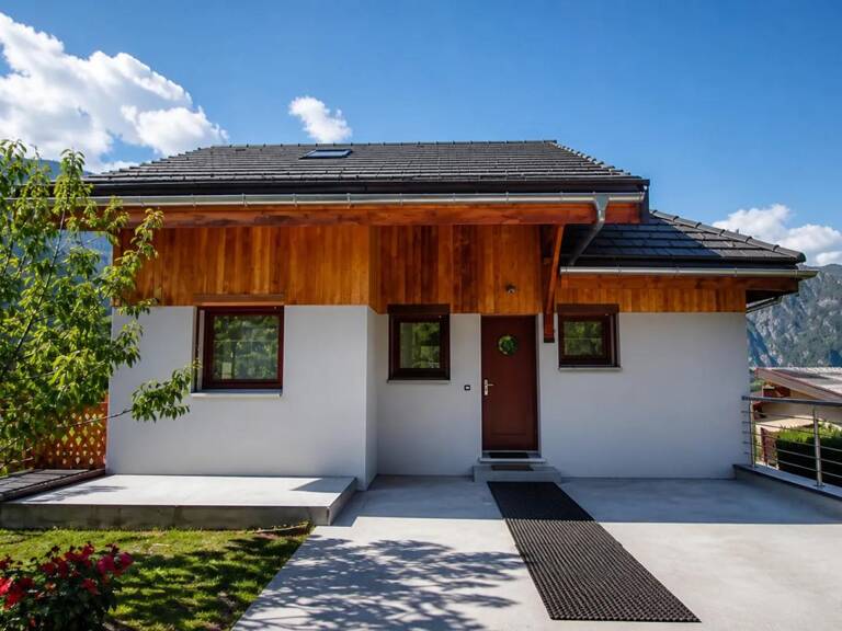 Maison de 4 pièces de 91 m² à Saint-Julien-Mont-Denis — photo 1