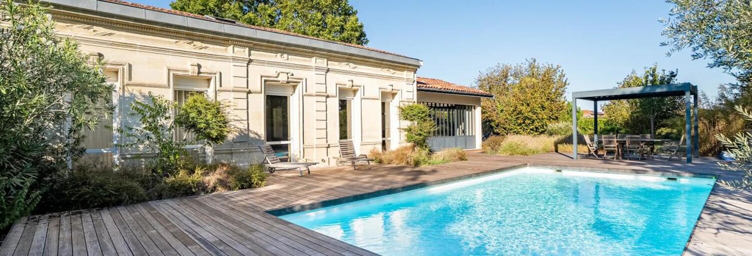 Maison 9 Pièces 210 m² à vendre à Eysines (33320)
