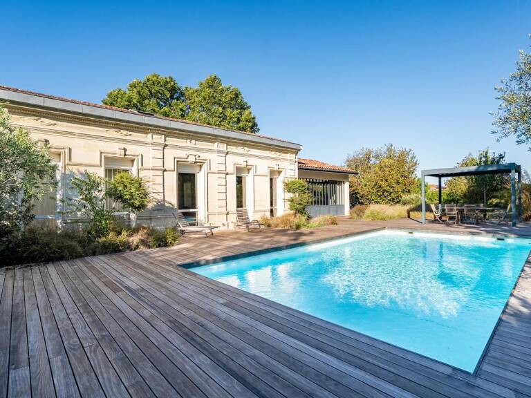 Maison de 9 pièces de 185 m² à Eysines — photo 1