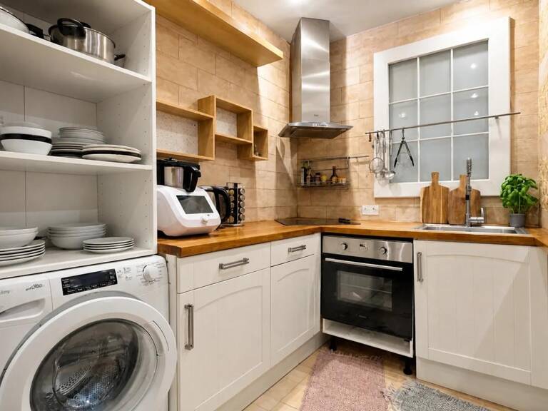 Appartement de 2 pièces de 45 m² à Paris 19 — photo 1
