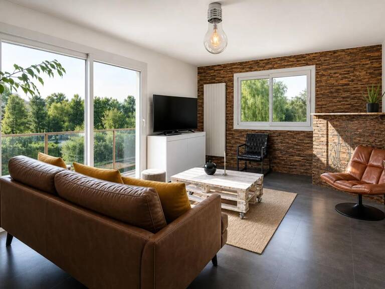 Maison de 8 pièces de 140 m² située à Four — photo 1