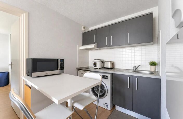 Appartement 2 pièces de 40 m2 en vente, situé à Mérignac — photo 4