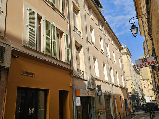 STUDIO 16 m2 meublé idéal investisseur centre Aix. — photo du bien