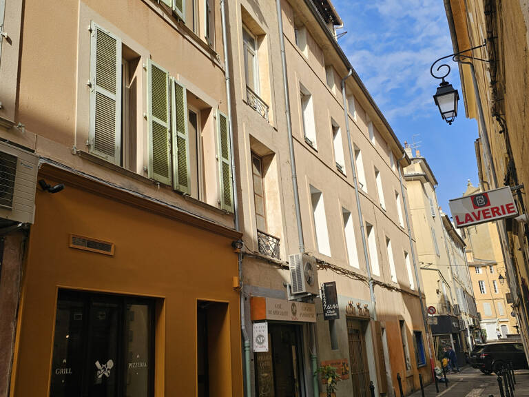 STUDIO 16 m2 meublé idéal investisseur centre Aix. — photo 1